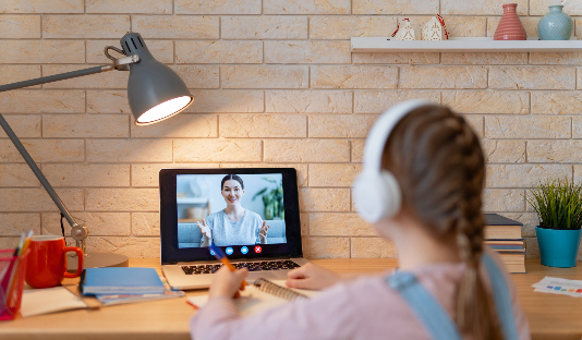 ආතතියකින් තොරවම ඔන්ලයින් ඉගෙනගනිමු